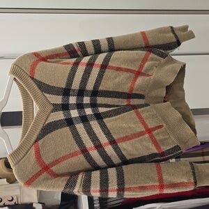 💯 authentic kids Burberry sweater